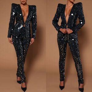 Fashion Nova Victoria Mirror Blazer and Pants Set